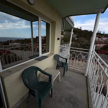 Apartment Hayat